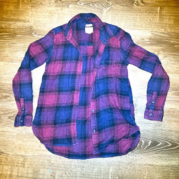 American Eagle Outfitters Tops - American Eagle Flannel